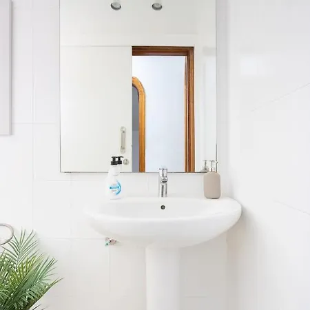 Guest house Eden 105 Surfy Stylish Bed&coffee Granadilla De Abona